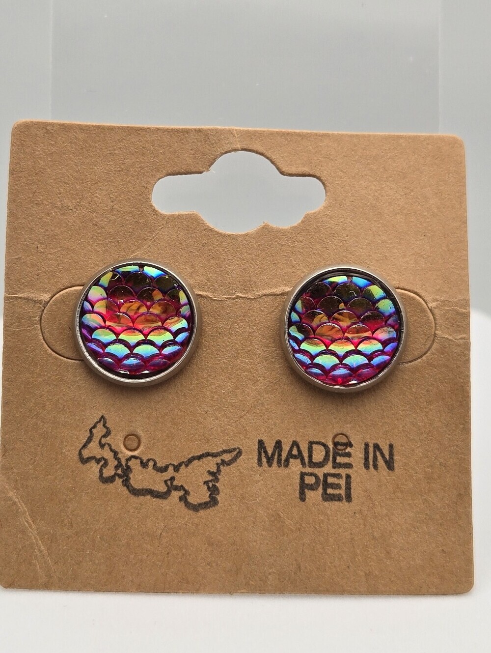 ✨2/$10✨Handmade Canada Mermaid Scale Resin Stud Earrings Stainless Steel 1/2"